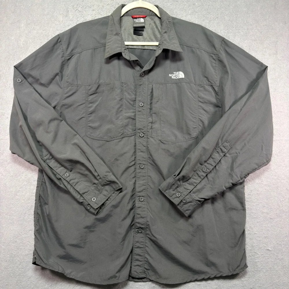 The North Face Tekware Mens XL Gray Long Sleeve Hiking Button Up Shirt Outdoor